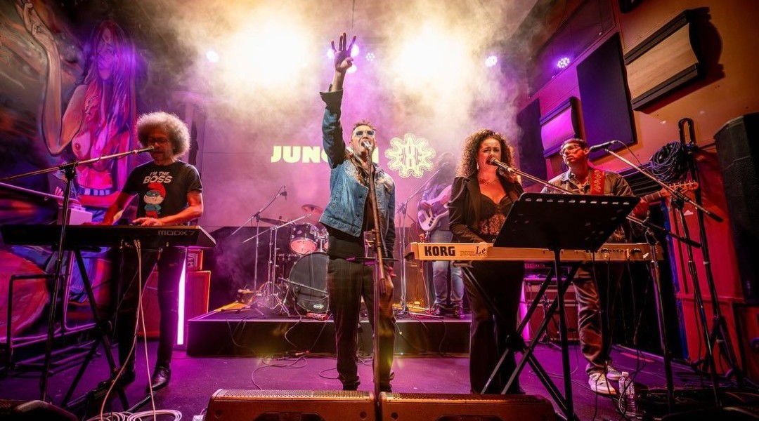 509344642_18511337986014190_7783141352388210309_n