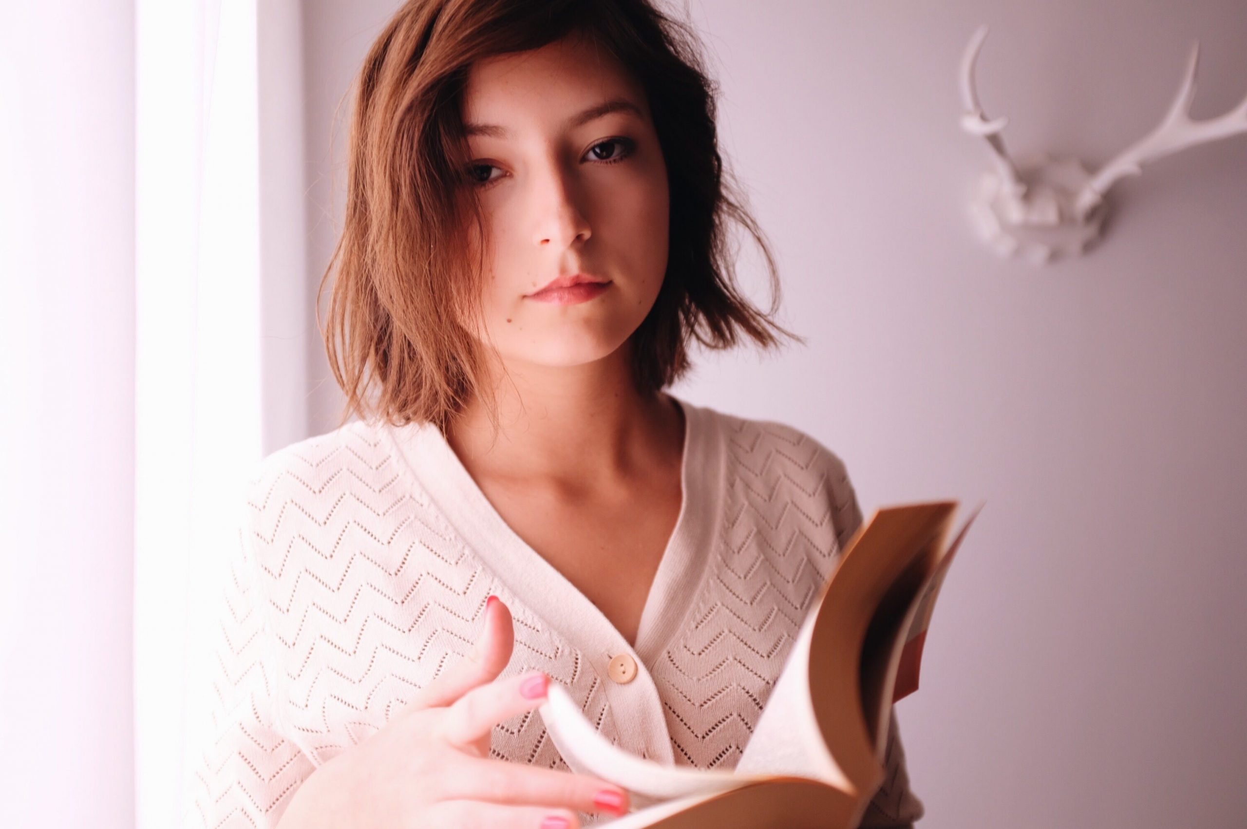 Feature: Lili Alaska - Leaving the Mind Behind