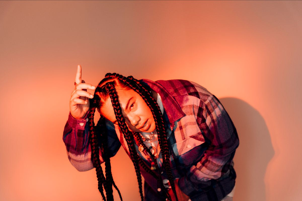 Feature: Jesswar - BAD LIKE RIRI