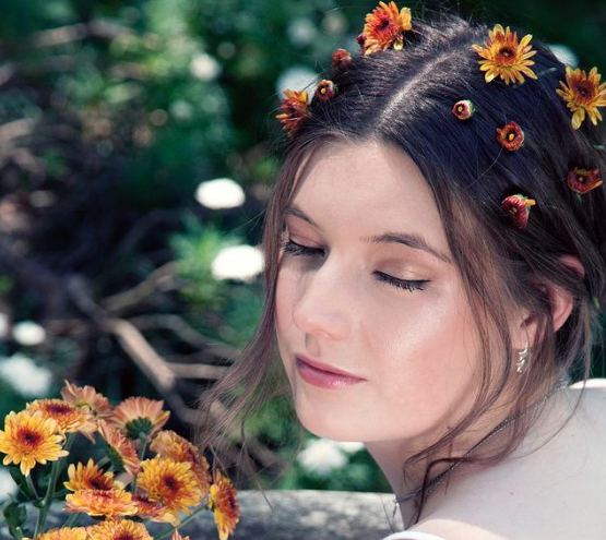 Feature - Lucy Parle: Hey Mum