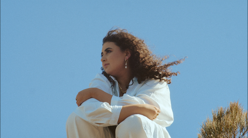 Feature: Nicole Issa - Notes In My Car