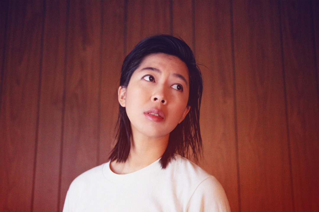 Feature: Nat Vazer - Rumours