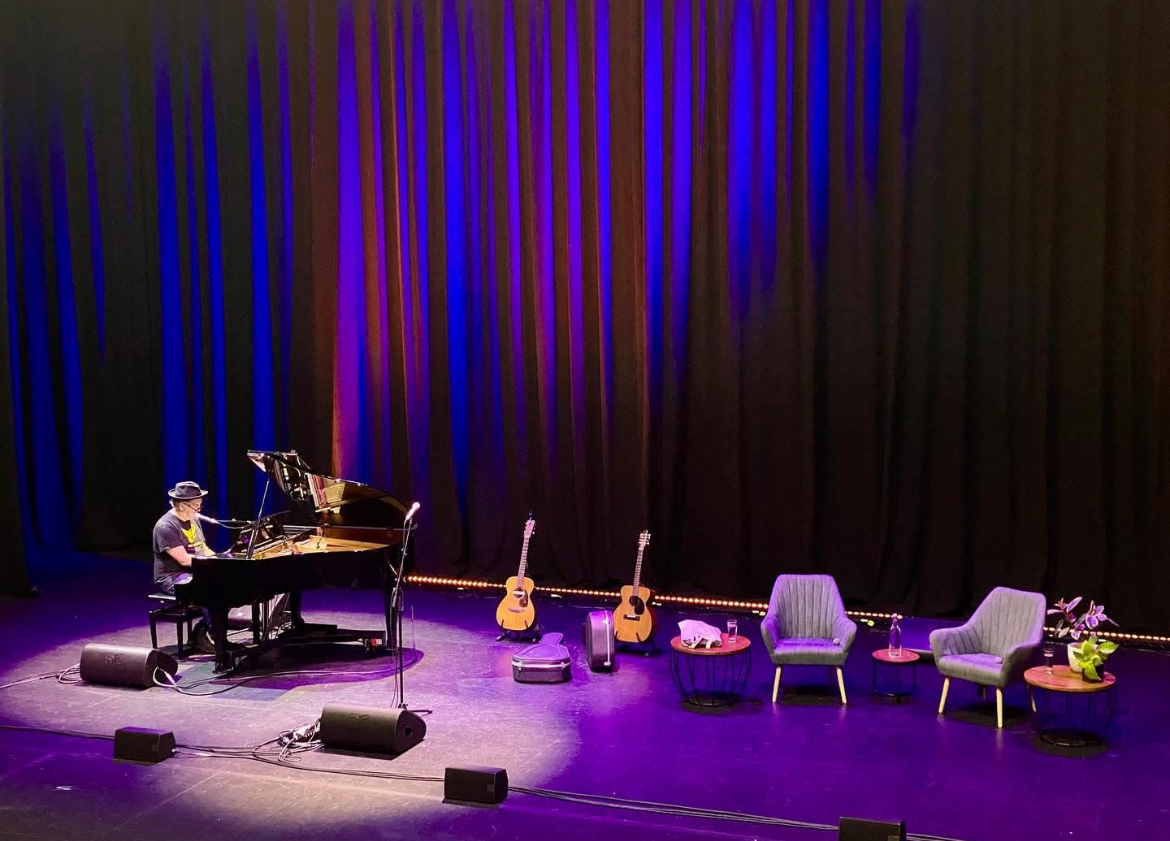 This Week in the Charts - 16th December 2024